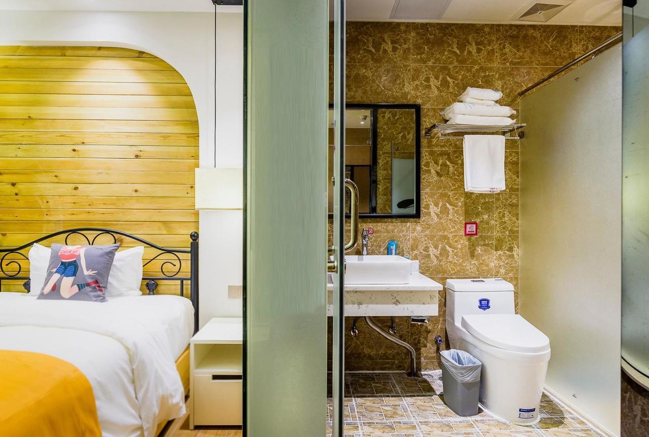 Pai Hotel Yuxi Tonghai Екстериор снимка
